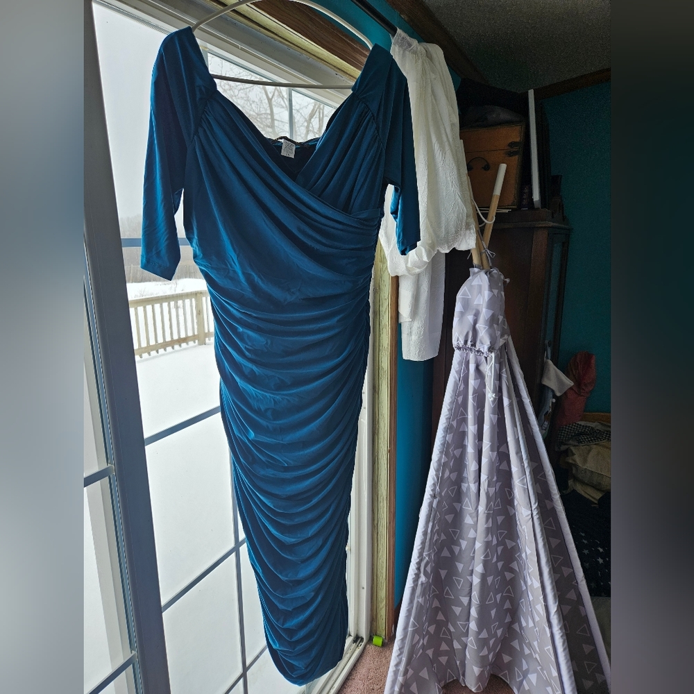 Teal blue wiggle dress